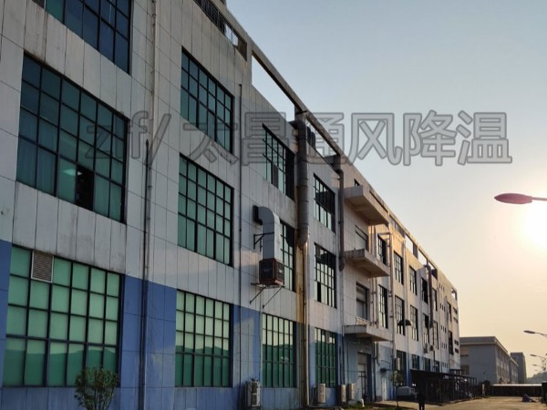 為什么環(huán)?？照{(diào)是廠房降溫常用設(shè)備呢？